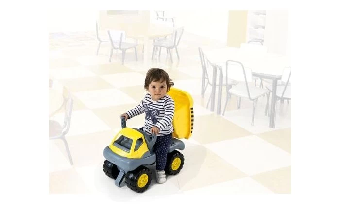 Monster Truck - Image 2